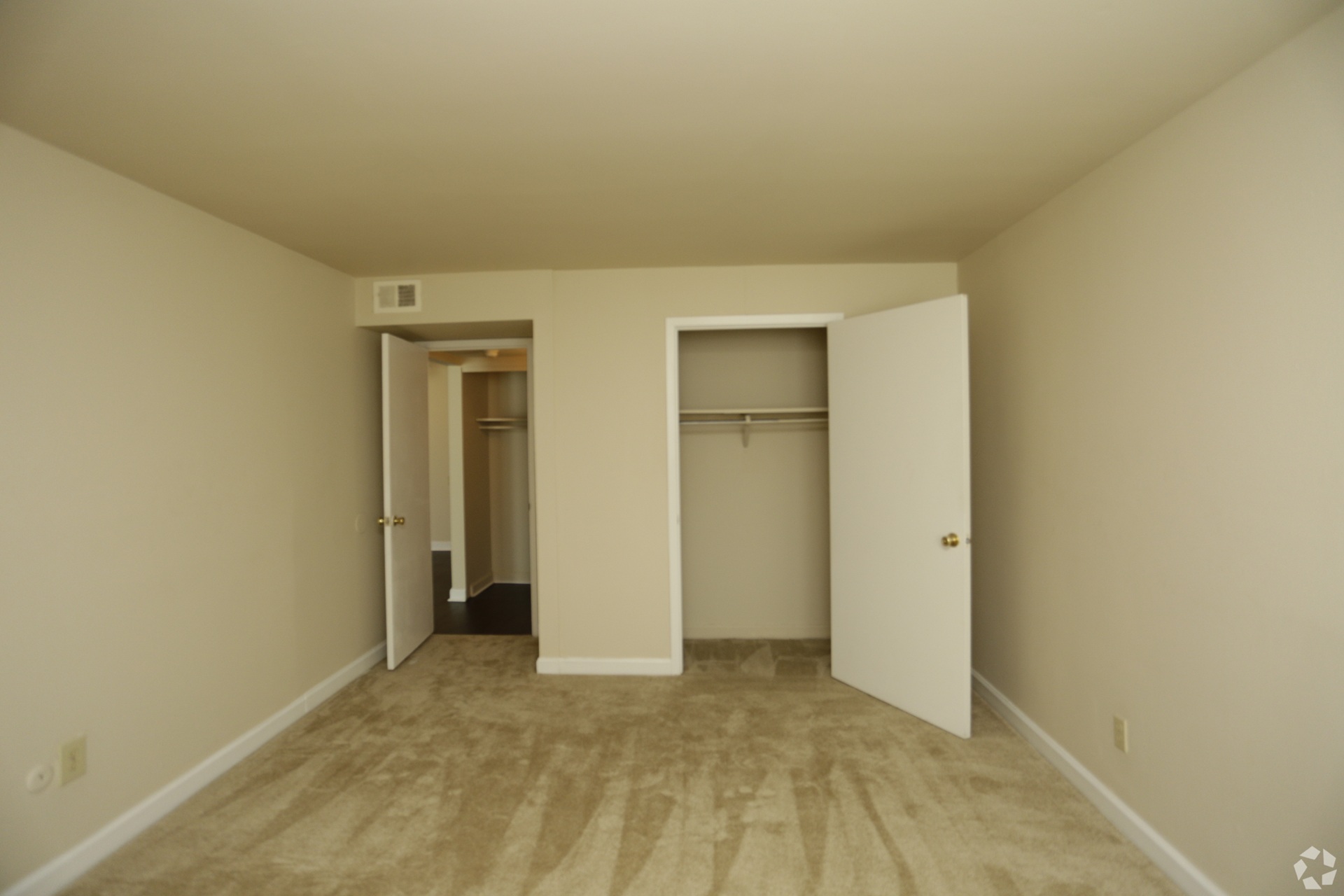 Rivertrails Apartments master bedroom in Saint Louis, MO